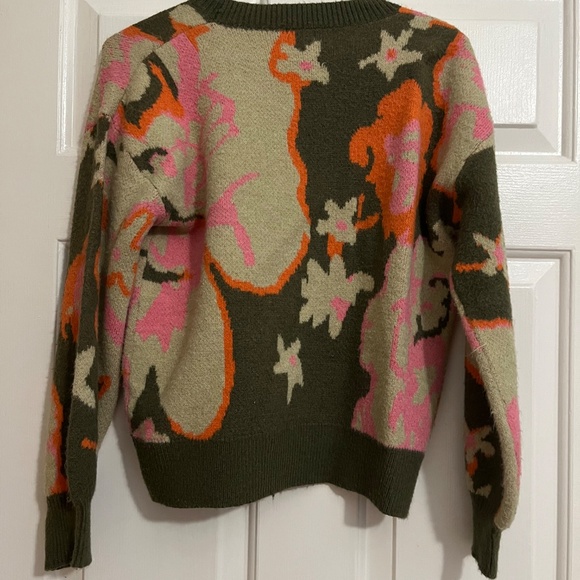 Voy size S green/pink/cream/orange sweater - Picture 2 of 5